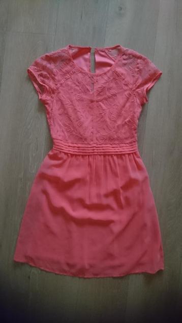 Jurk jurkje Vero Moda Maat XS kant zalmroze dress zomerjurk beschikbaar voor biedingen