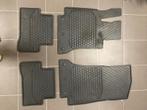 Originele Mercedes C-Klasse rubberen automatten (set van 4), Auto diversen, Automatten, Ophalen, Gebruikt