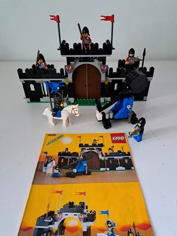 Lego 6059 Knight's Stronghold  beschikbaar voor biedingen