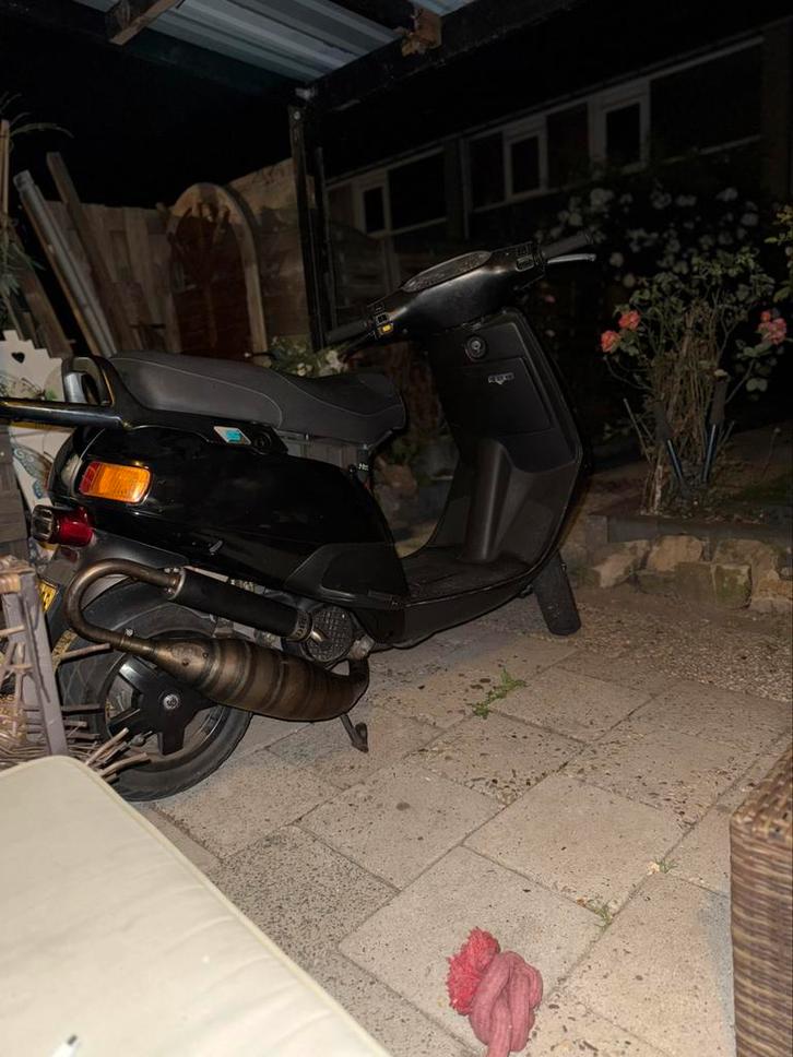 Piaggio skr 183cc, Fietsen en Brommers, Scooters | Piaggio, Gebruikt, Overige modellen, Benzine, Ophalen