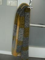 Mooie warme zachte sjaal van Only met bijpassende muts, Gedragen, Ophalen of Verzenden, Sjaal, Only