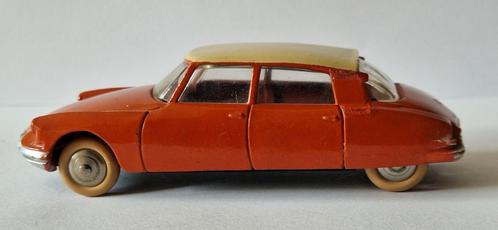 Dinky Toys (France) 24CP Citroën DS 19, Hobby en Vrije tijd, Modelauto's | 1:43, Gebruikt, Auto, Dinky Toys, Verzenden