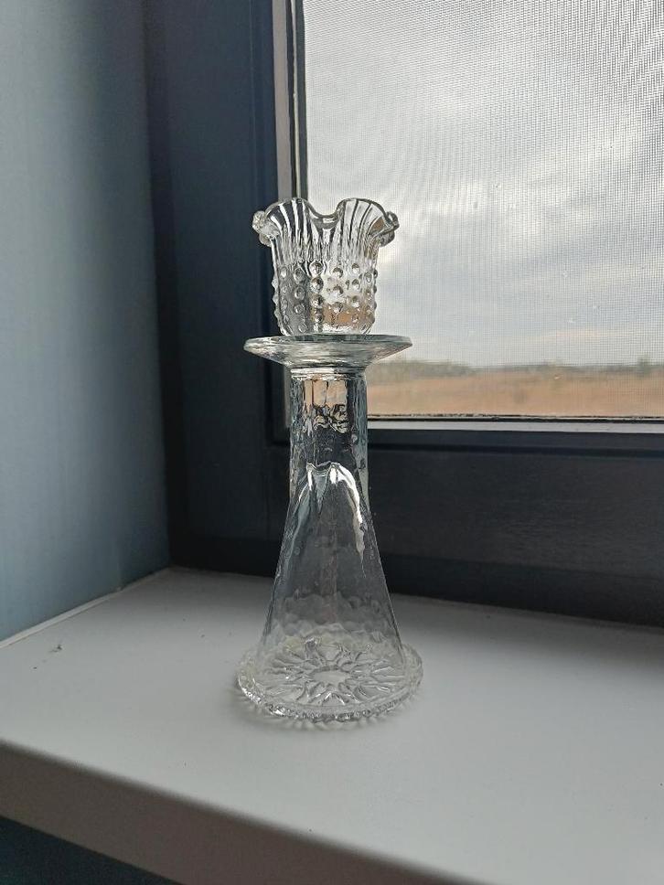 glazen kandelaar met noppen vintage, Huis en Inrichting, Woonaccessoires | Kandelaars en Kaarsen, Zo goed als nieuw, Kandelaar