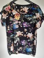 Top mtM zwart met bloemen, Ophalen of Verzenden, Zo goed als nieuw, Maat 46/48 (XL) of groter, Overige kleuren