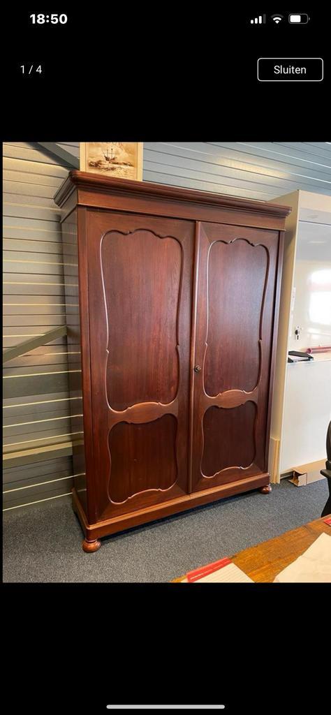 Fijne grote eiken kast !, Huis en Inrichting, Kasten | Wandmeubels, Zo goed als nieuw, 200 cm of meer, Minder dan 150 cm, 25 tot 50 cm