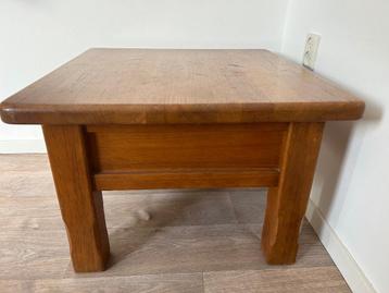 Salontafel/bijzettafel beschikbaar voor biedingen