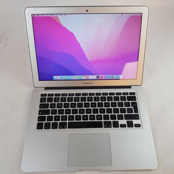 Apple MacBook Air 13-inch, 2017 256gb 8gb i5 || Nu €249.99!! beschikbaar voor biedingen