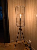 Lucide Staande lamp 145cm hoog, Huis en Inrichting, Lampen | Vloerlampen, Ophalen, Zo goed als nieuw