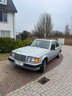 MERCEDES W124 250D 1986 AIRCO BELASTINGVRIJ, Auto's, Zwart, Open dak, Particulier, Sedan