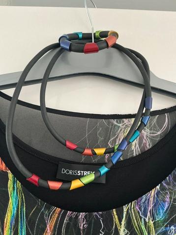 Ketting plus armband beschikbaar voor biedingen