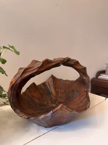 Houten vintage serveerschaal beschikbaar voor biedingen