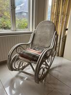 Thonet schommelstoel (klassiek Curaçaos), Huis en Inrichting, Stoelen, Ophalen, Riet of Rotan, Gebruikt, Wit