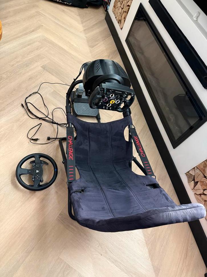 Thrustmaster T300 + PlaySeat Challenge + F1 Stuur, Spelcomputers en Games, Spelcomputers | Overige, Zo goed als nieuw, Ophalen