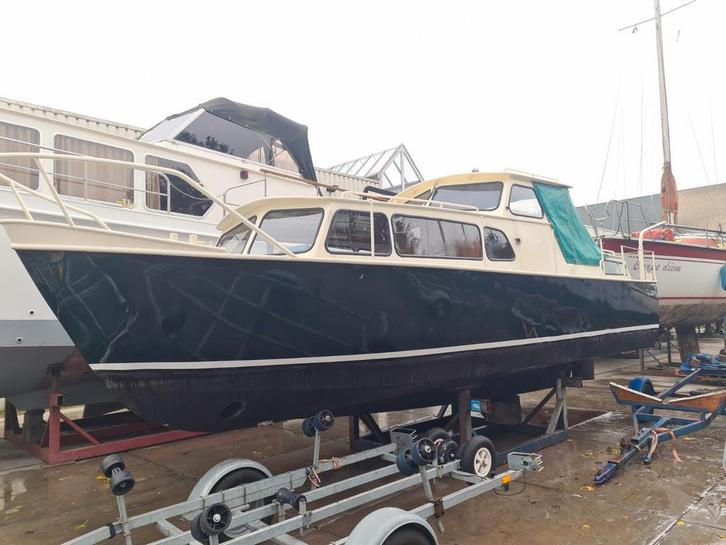Motor kruiser met boegschroef, Watersport en Boten, Motorboten en Motorjachten, Gebruikt, Staal, 6 tot 9 meter, Diesel, Binnenboordmotor
