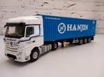 WSI Mercedes Actros v.d. Most met Hanjin container, Hobby en Vrije tijd, Modelauto's | 1:50, Ophalen of Verzenden, Zo goed als nieuw