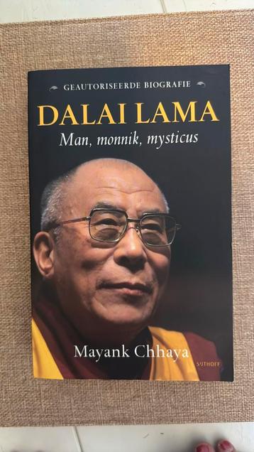 M. Chhaya - Dalai Lama. Man, monnik, mysticus beschikbaar voor biedingen