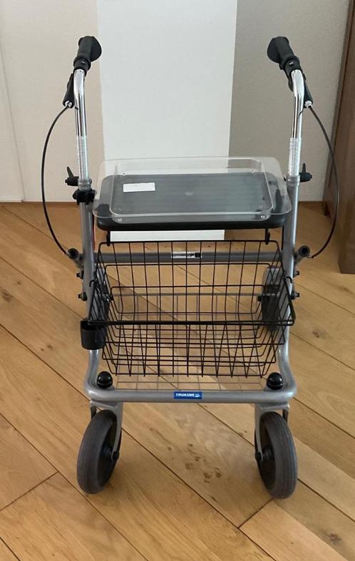 Rollator Thuasne  Quatro - Opvouwbaar - grijs, Diversen, Rollators, Zo goed als nieuw, Opvouwbaar, Ophalen