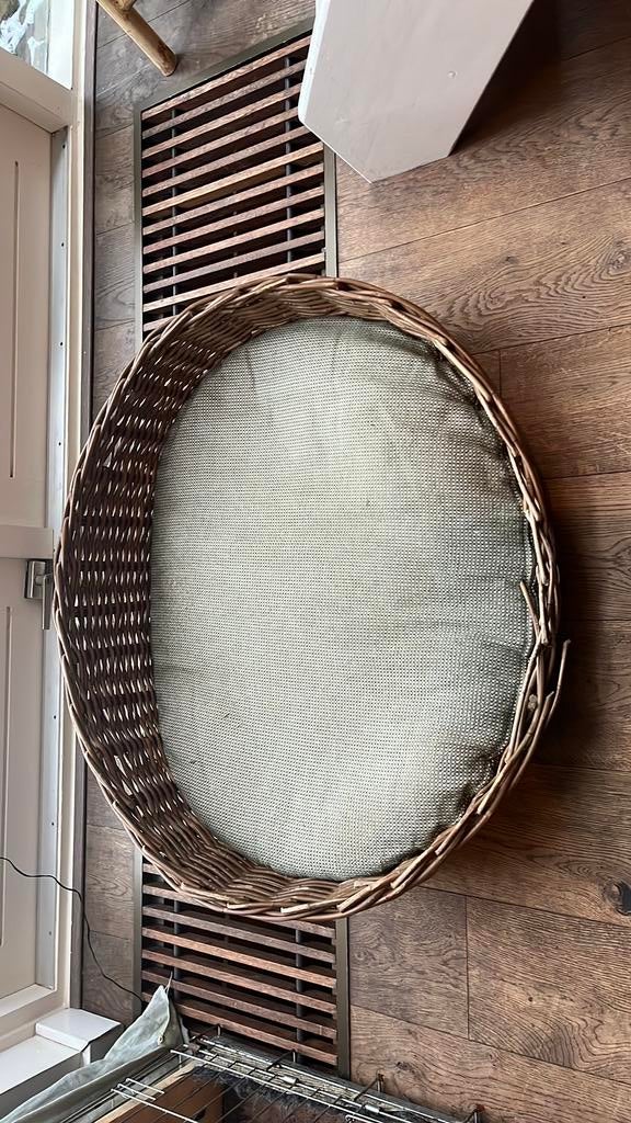 Rotan hondenmand van Beeztees, Dieren en Toebehoren, Hondenmanden, Gebruikt, Riet, Ophalen of Verzenden