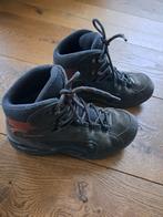 Berg/wandelschoen Lowa maat 37, Ophalen of Verzenden, Gebruikt, Schoenen