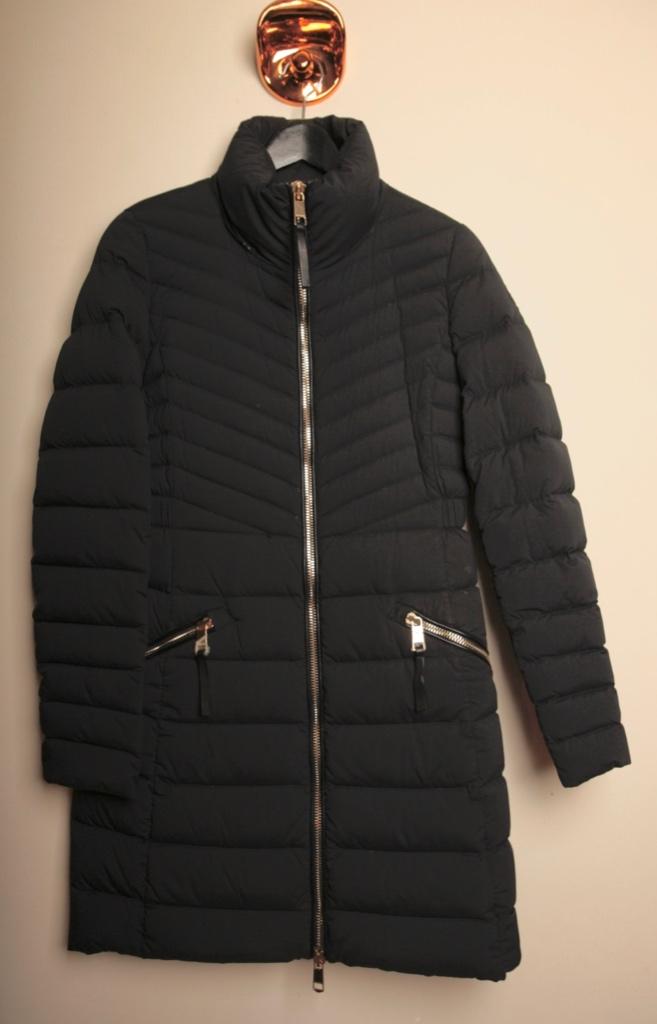 TOMMY HILFIGER Super fijne zwarte donsjas XS/S Wprijs €300,-, Zwart, Ophalen of Verzenden, Zo goed als nieuw, Maat 34 (XS) of kleiner