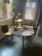 Zwarte ronde eettafel, Ophalen, Zo goed als nieuw