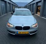 BMW 1-Serie 2.0 120D 5DR AUT 2012 Grijs, Euro 5, Achterwielaandrijving, 1995 cc, 4 cilinders