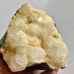 Apofylliet cluster, Verzamelen, Mineralen en Fossielen, Ophalen of Verzenden