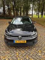 Volkswagen Polo 1.0 TSI 2022 Zwart, Auto's, Voorwielaandrijving, 1072 kg, Zwart, Origineel Nederlands
