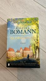 Corina Bomann - Gloriedagen, Ophalen of Verzenden, Zo goed als nieuw, Corina Bomann