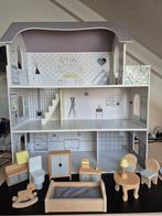Houten Poppenhuis met Interieur, Ophalen, Zo goed als nieuw, Poppenhuis