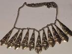 NU € 5! Mooie zilverkleurige metalen ketting ethnische stijl, Verzenden, Zo goed als nieuw, Zilver, Overige materialen