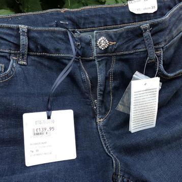 HelloGoodbye Nieuwe Liu-Jo Jeans Flair broekspijp mt 33-L35 beschikbaar voor biedingen