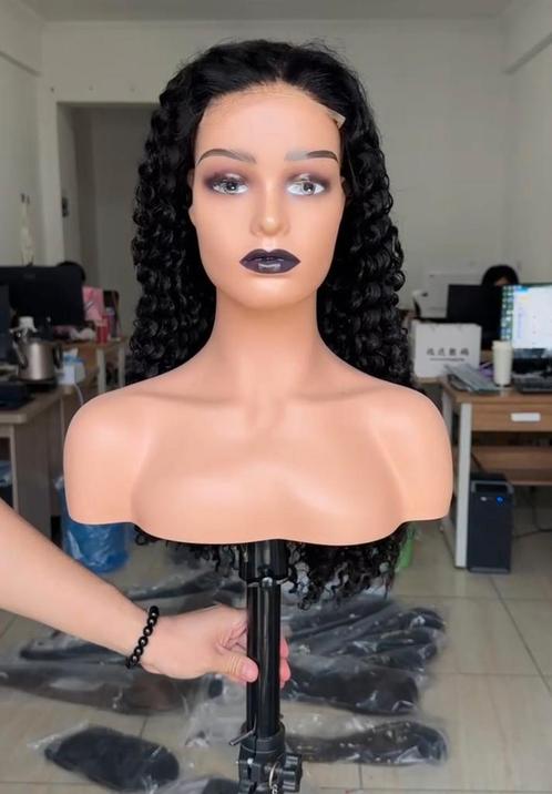 Pruik /wig 100% menselijke haar, Sieraden, Tassen en Uiterlijk, Uiterlijk | Haarverzorging, Nieuw, Pruik of Haarverlenging, Verzenden