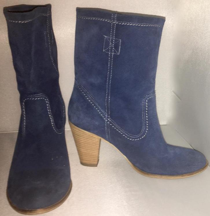 blauw suede cowboy enkel laars mt 37, Kleding | Dames, Schoenen, Zo goed als nieuw, Lage of Enkellaarzen, Blauw, Ophalen of Verzenden