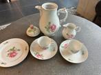 Furstenberg pink rose koffiepot 2 kop schotels en 2 bordjes, Antiek en Kunst, Antiek | Servies compleet, Ophalen of Verzenden