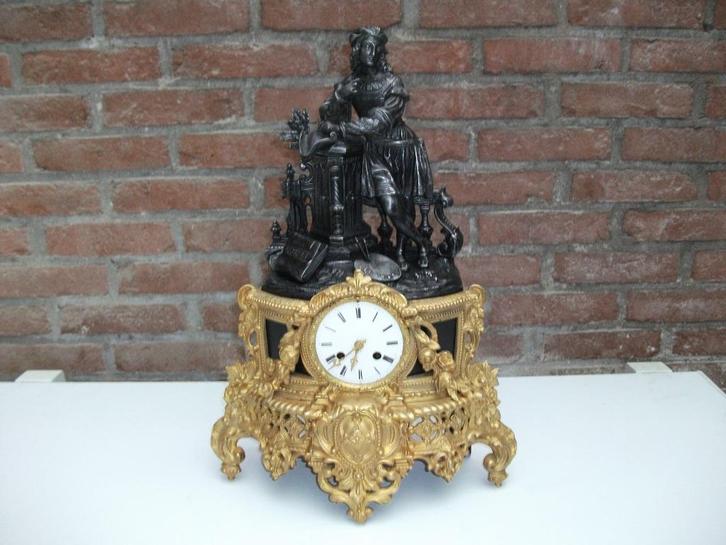 Antieke Franse Pendule uit  ( 1855) Raphael, Antiek en Kunst, Antiek | Klokken, Ophalen