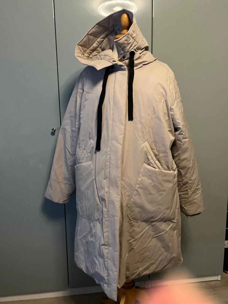 Geisha lange winterjas xl, Kleding | Dames, Jassen | Winter, Zo goed als nieuw, Maat 46/48 (XL) of groter, Grijs, Verzenden