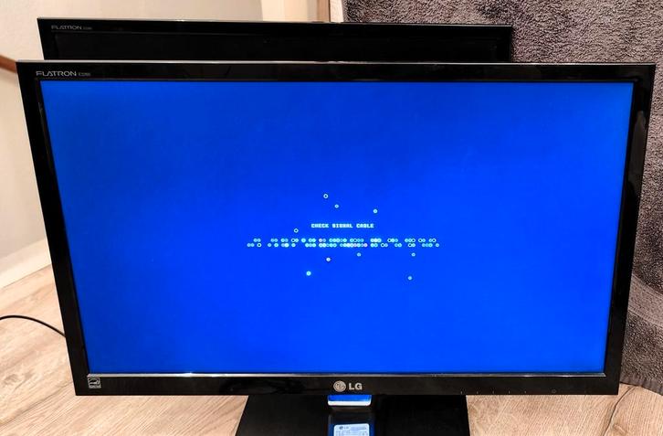 LG pc beeldschermen 22inch, Computers en Software, Monitoren, Gebruikt, 60 Hz of minder, DVI, HDMI, VGA, LED, Full HD, Ophalen of Verzenden