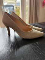 Peter Kaiser pumps - maat 39 - goud, Kleding | Dames, Schoenen, Peter Kaiser, Pumps, Overige kleuren, Ophalen of Verzenden