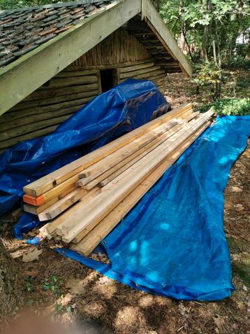Partij Hout - Gebruikte en nieuwe balken beschikbaar voor biedingen