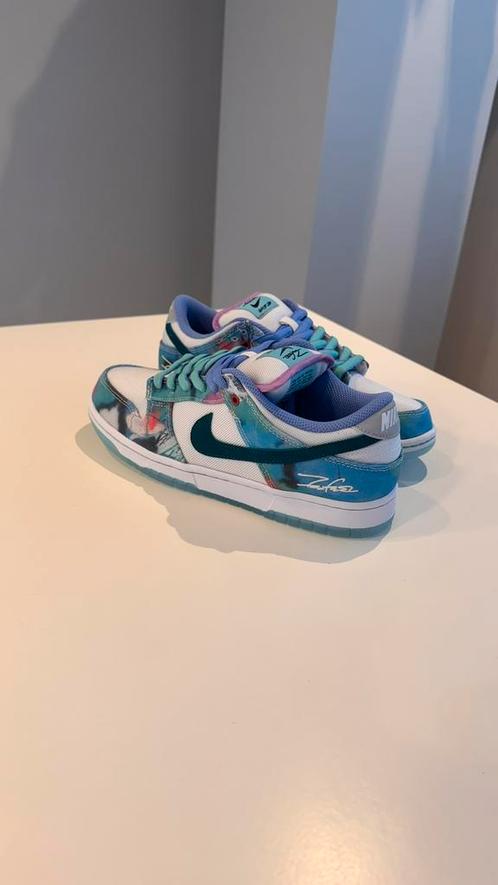 Nike SB Dunk Futura Laboratories 6.5 / 39, Kleding | Dames, Schoenen, Nieuw, Sneakers of Gympen, Ophalen of Verzenden