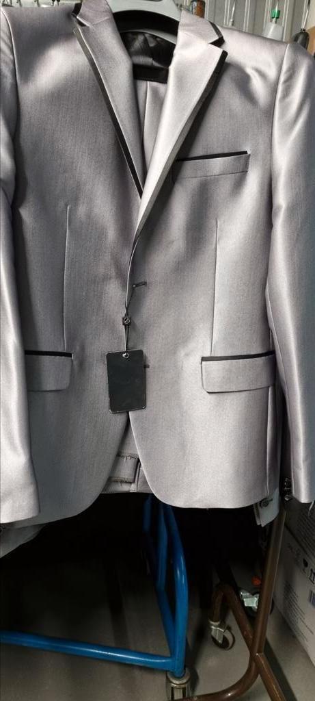 Exclusieve  Heren kostuums, Kleding | Heren, Kostuums en Colberts, Nieuw, Overige maten, Overige kleuren, Ophalen of Verzenden