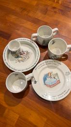 Wedgwood Peter Rabbit Servies - Bord, 2 Bekers, Eierdop, Ophalen of Verzenden