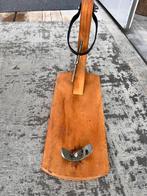 Ham statief voor een verse ham om te snijden, Ophalen, Gebruikt