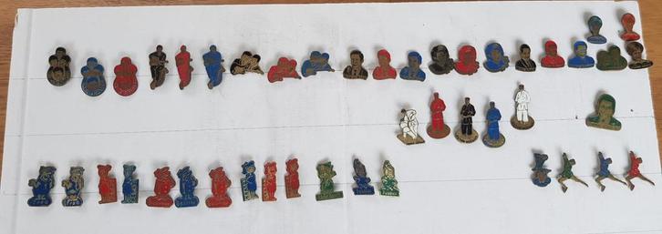 Vintage Speldjes Jaren 60 - Muziek, Flinstones, Sport, Verzamelen, Speldjes, Pins en Buttons, Gebruikt, Speldje of Pin, Overige onderwerpen