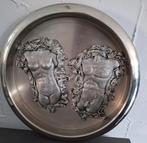 Wanddecoratie; mooie aluminium schaal met torso's, Ophalen of Verzenden