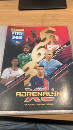 Adrenalyn voetbalkaartjes opslagboek, Hobby en Vrije tijd, Stickers en Plaatjes, Ophalen of Verzenden, Zo goed als nieuw, Plaatje