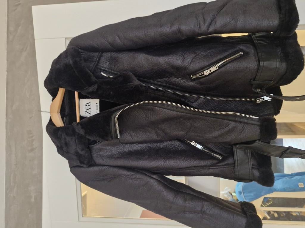 Zara winterjas., Kleding | Dames, Ophalen of Verzenden, Zo goed als nieuw, Zwart