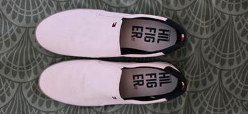 Witte Tommy Hilfiger instappers - Maat 42 heren beschikbaar voor biedingen