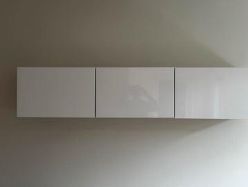 IKEA Bestå TV-meubel en hangkast. - afbeelding 2